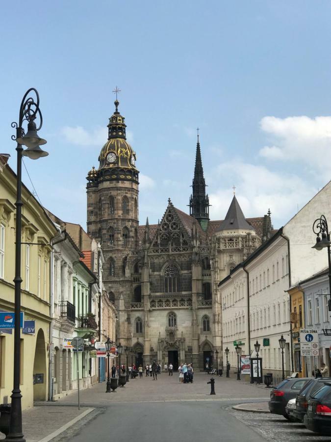 Duomo Apartment Košice Exteriör bild